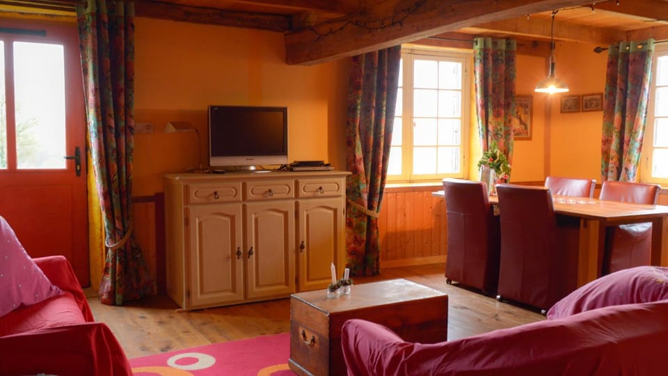 Property building, Living room