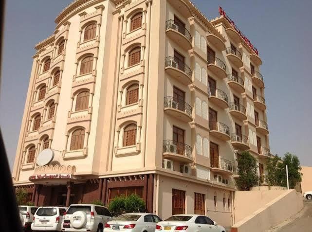 شقق لؤلؤة الجزيرة للشقق المخدومة Apartment hotel in Al Madinah Province