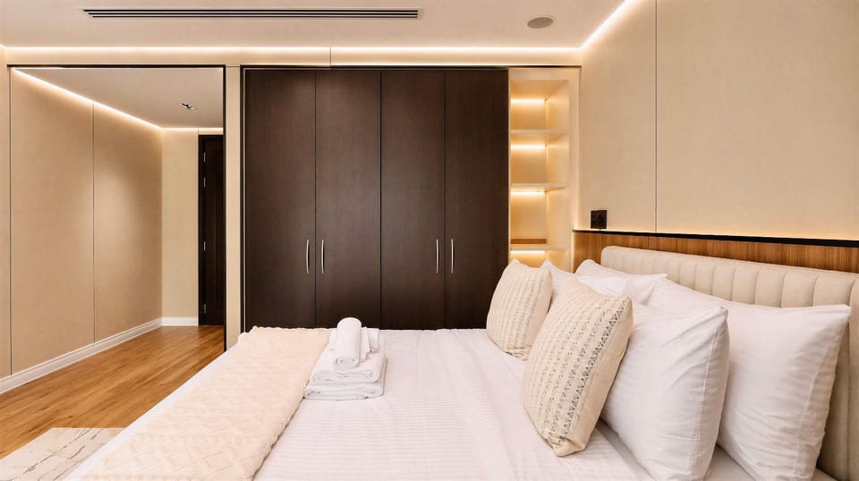 Bed, Bedroom, towels, wardrobe