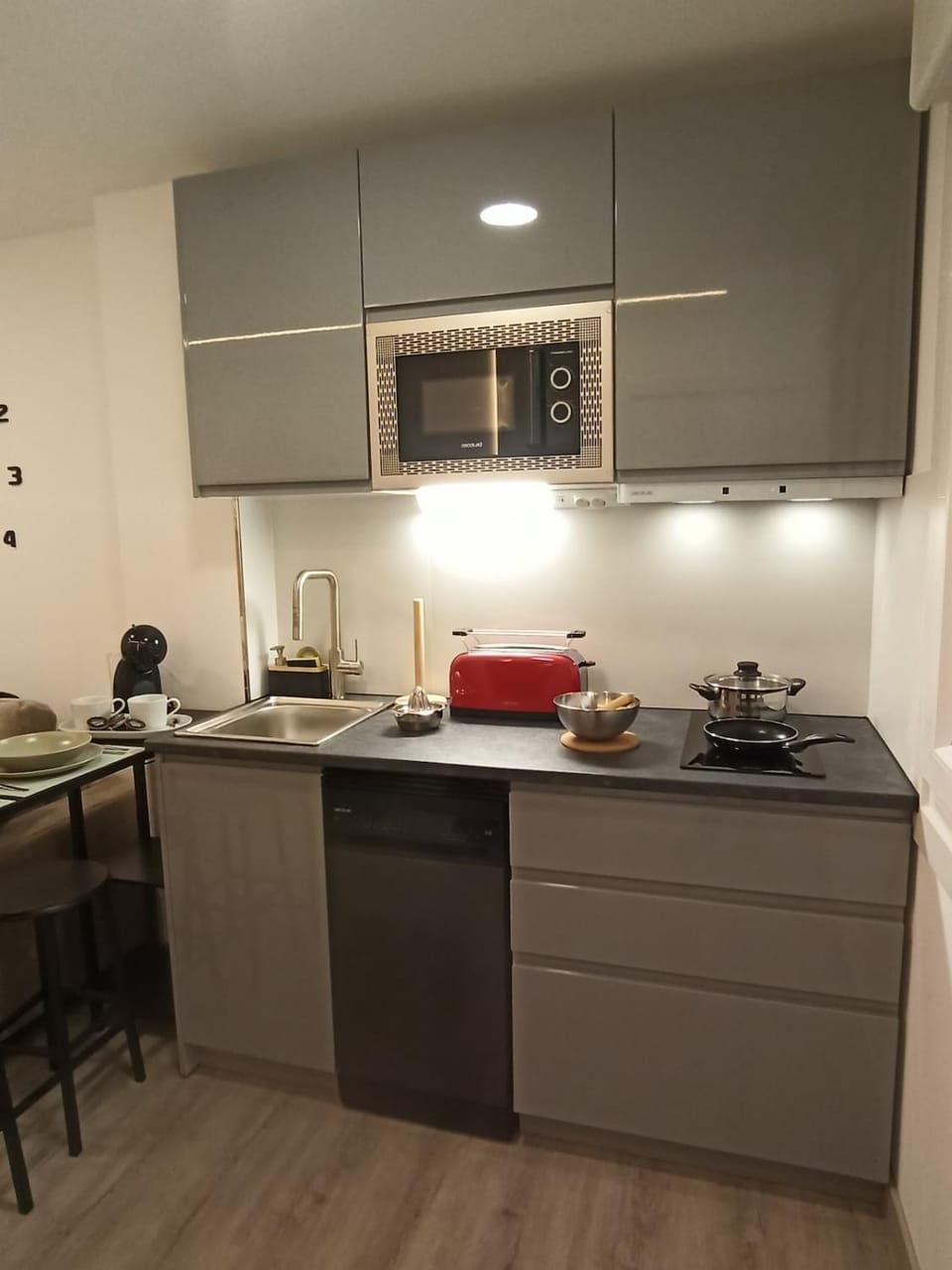 Kitchen or kitchenette