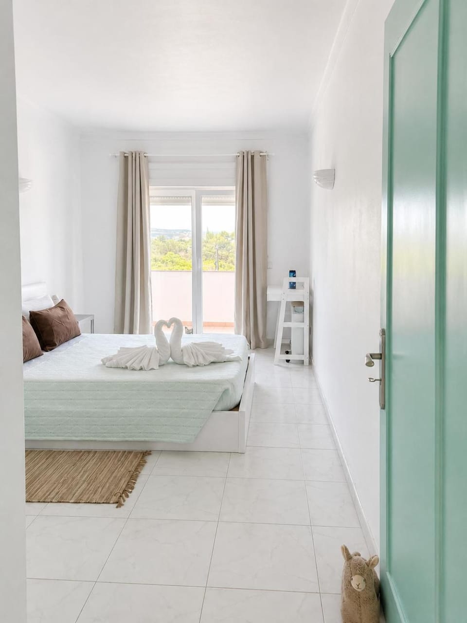 Bed, Balcony/Terrace, Bedroom