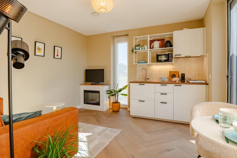 Holiday home in Arnemuiden - Atelier Azure - Slaak 39 Inn in Zeeland, Netherlands