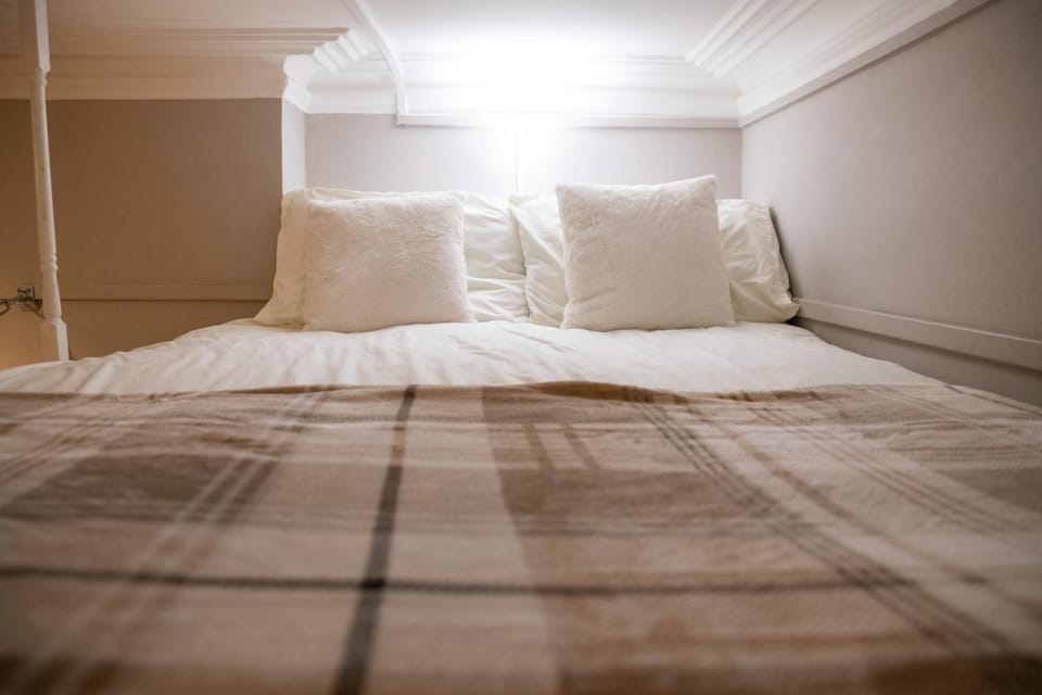 Artisan Rustic Studio Apartment in Islington Apartment in London Borough of Islington