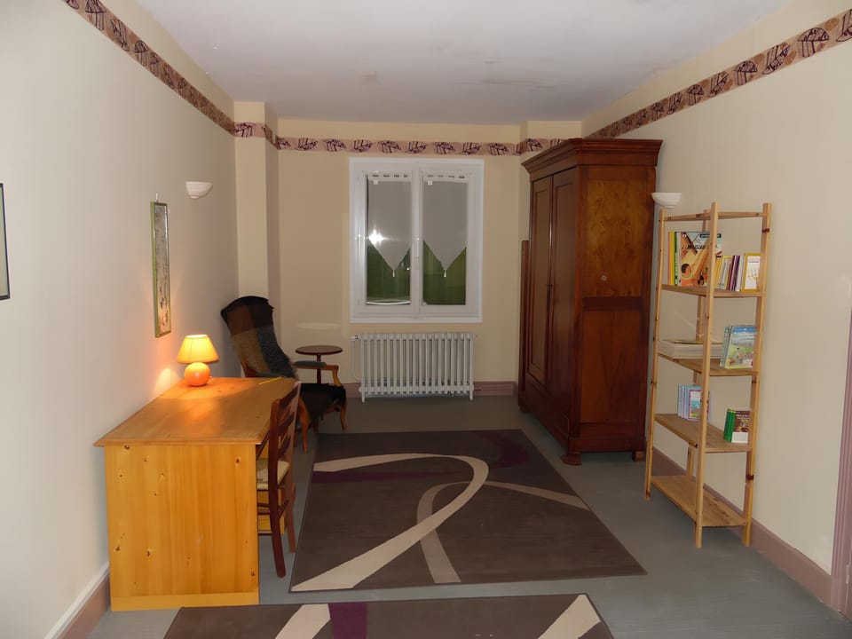 Property building, Living room