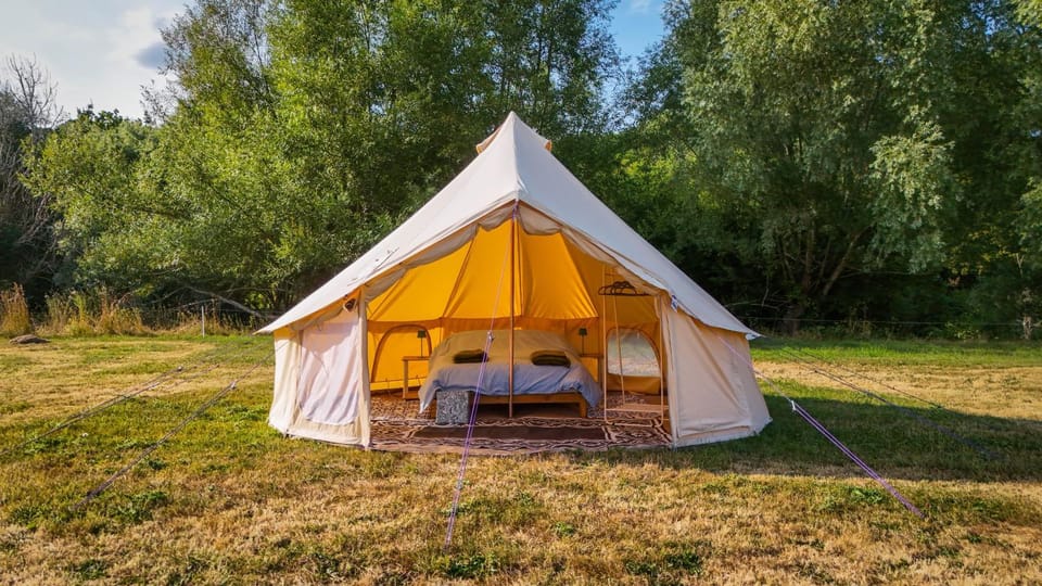 Hopnest Retreats Luxury tent in Malvern Hills District