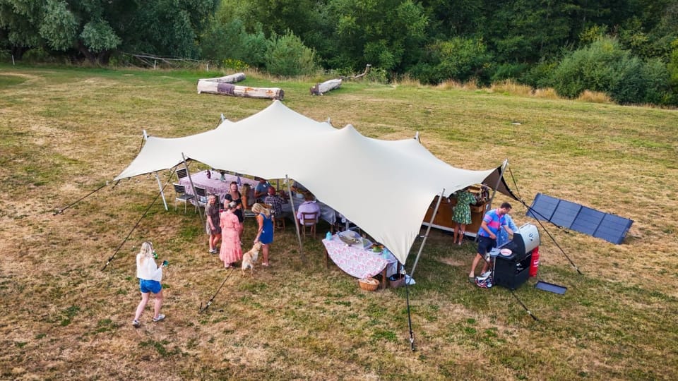Hopnest Retreats Luxury tent in Malvern Hills District