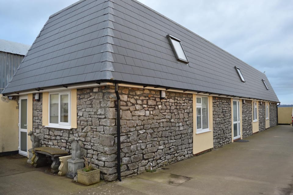 Property building, Facade/entrance