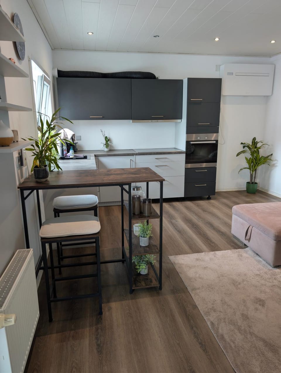 Moderne & möblierte 60qm Wohnung Apartment in Baden-Württemberg