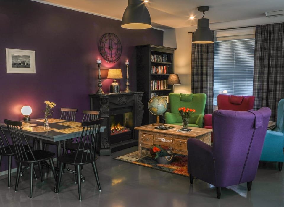 Living room, Seating area, Dining area