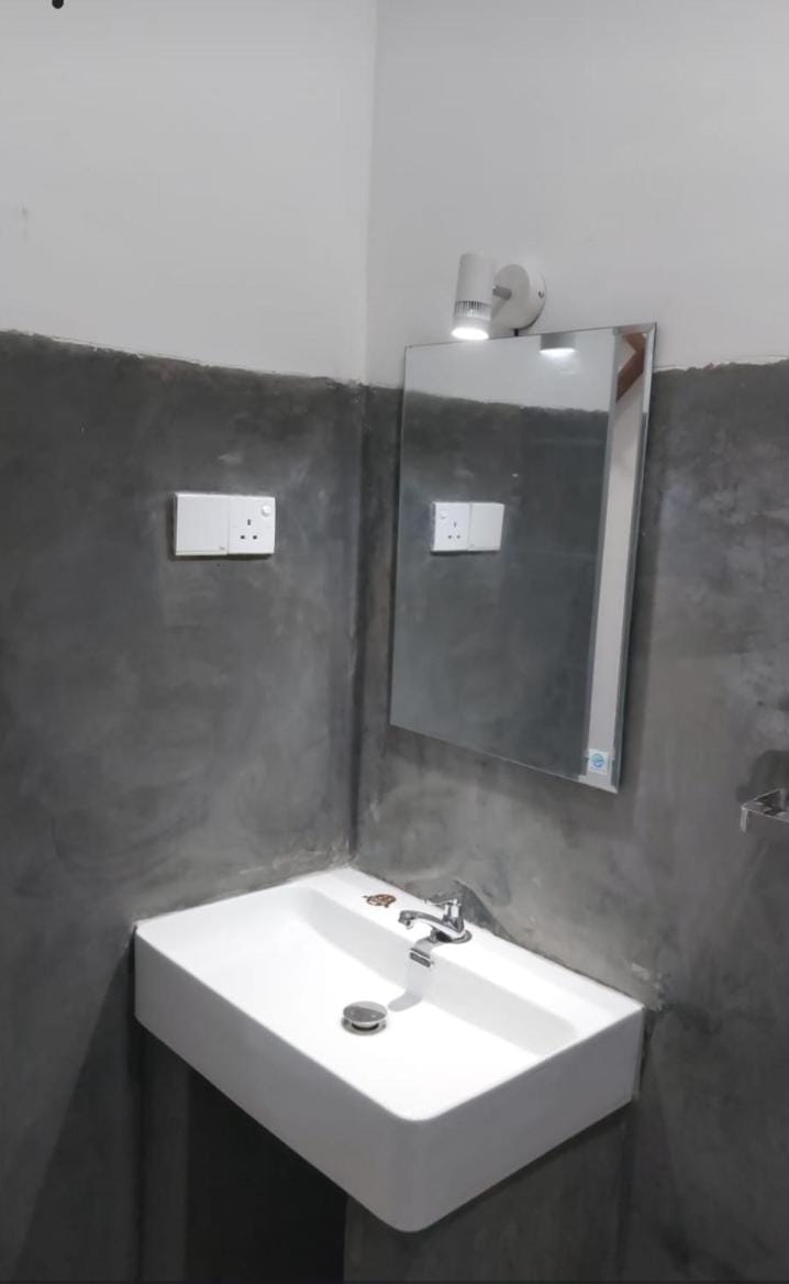 Pearl crown paradise room to rent Bed and Breakfast in Negombo