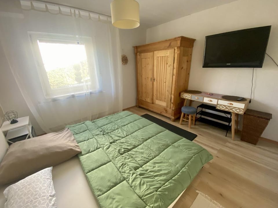 TV and multimedia, Bedroom