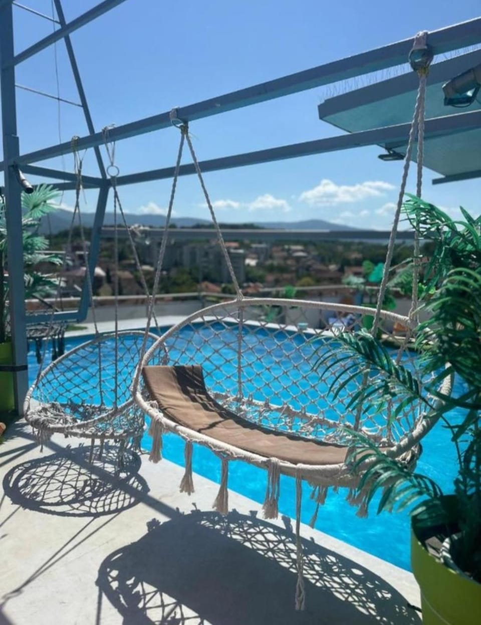 Pool view, Swimming pool, sunbed