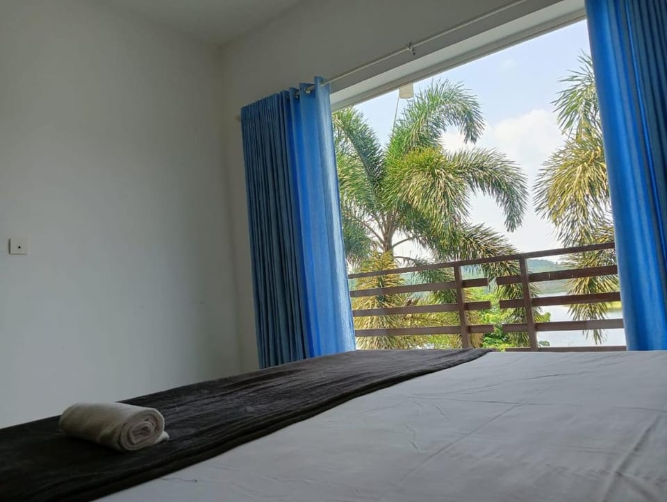 Bed, View (from property/room), Bedroom
