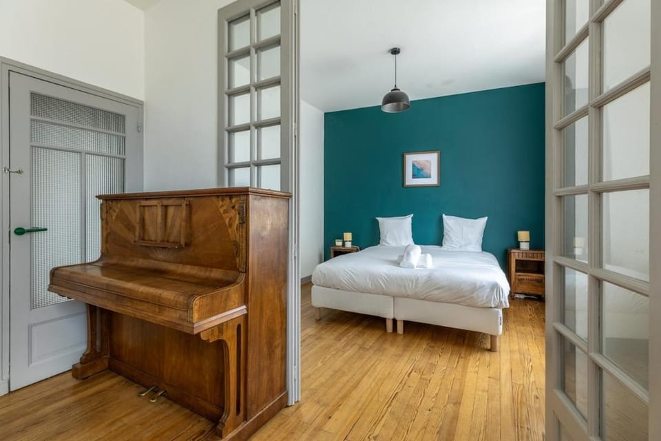 Maison face stade marcombes House in Clermont-Ferrand