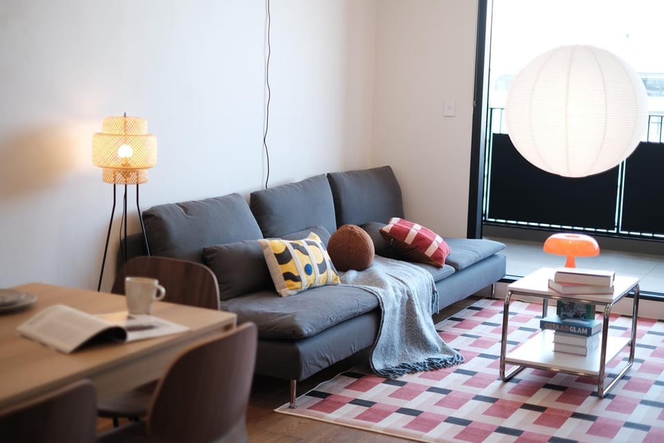 Living room, Seating area