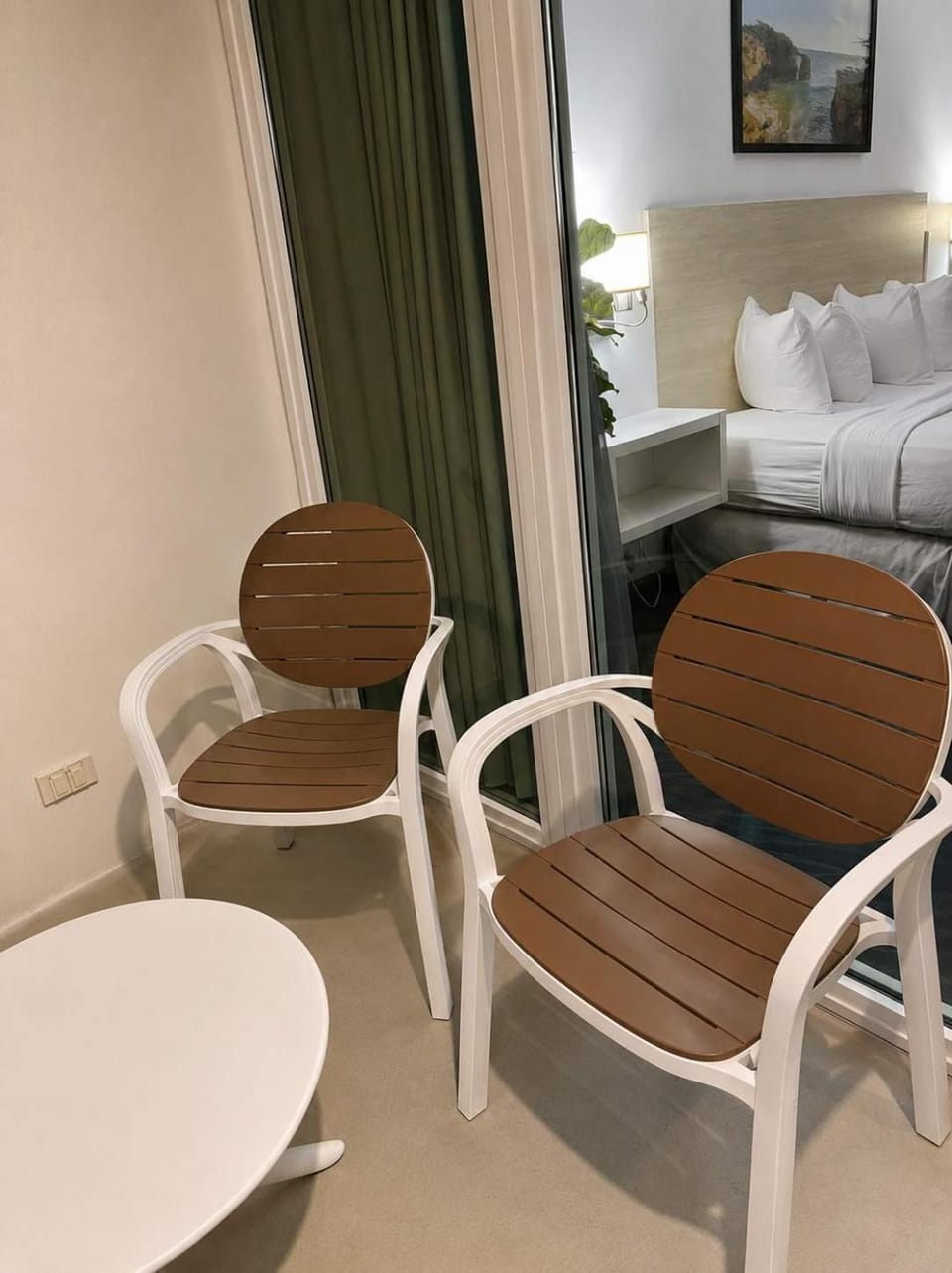 Ocean & Mountain View King Studio Isla Verde Apartment in Carolina