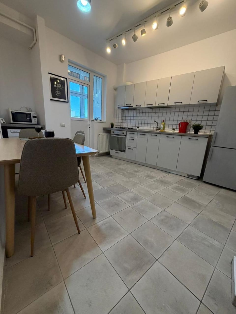 Nice apartment for up to 8 people Apartment in Bucharest