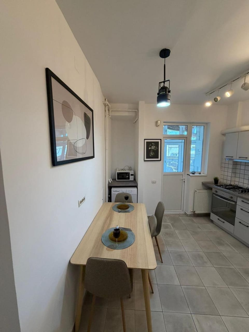 Nice apartment for up to 8 people Apartment in Bucharest