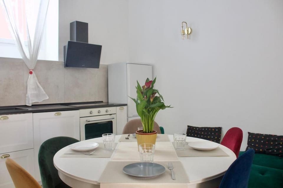 Urban 1-BR Atelier 1 min to Romolo Apartment in Milan