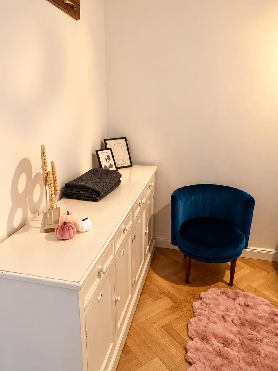 Szimpla Comfort 3BDR, 2BTHR, 2WC, 4AC Apartment Apartment in Budapest