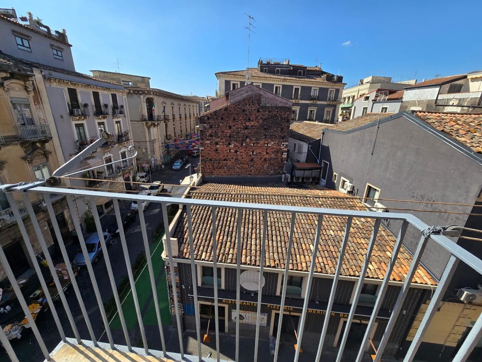 Mazzini Square Bed and Breakfast in Catania