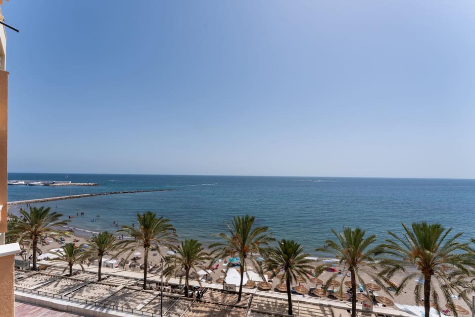 Nearby landmark, Day, Balcony/Terrace, Beach, Sea view
