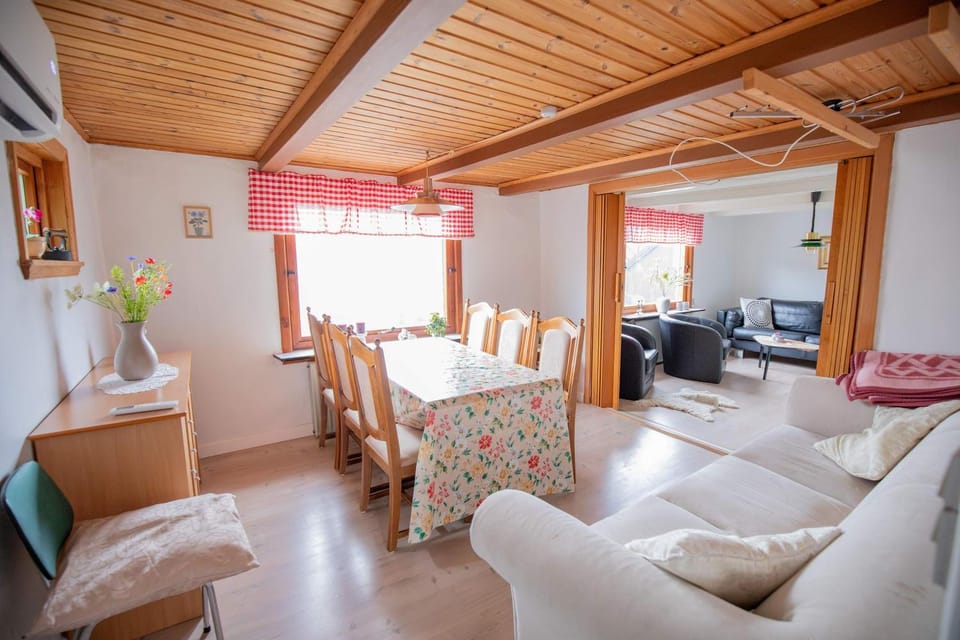 Rustic Traditional Home Near Vagar Airport House in Europe