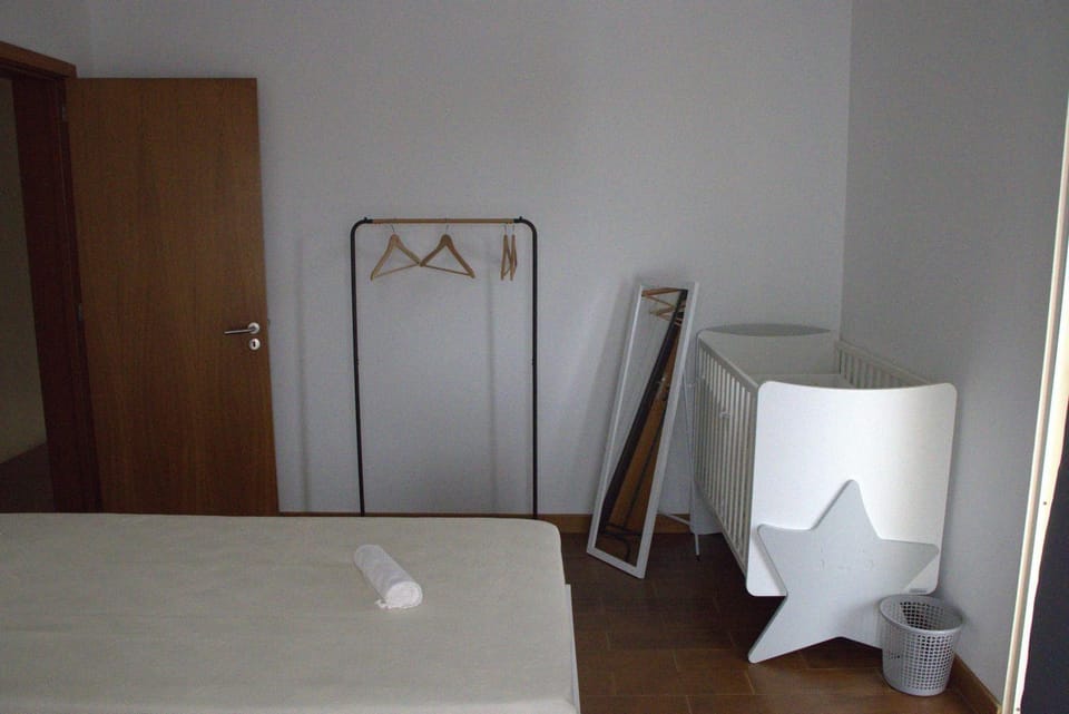 Bed, Photo of the whole room, Bedroom, towels, wardrobe