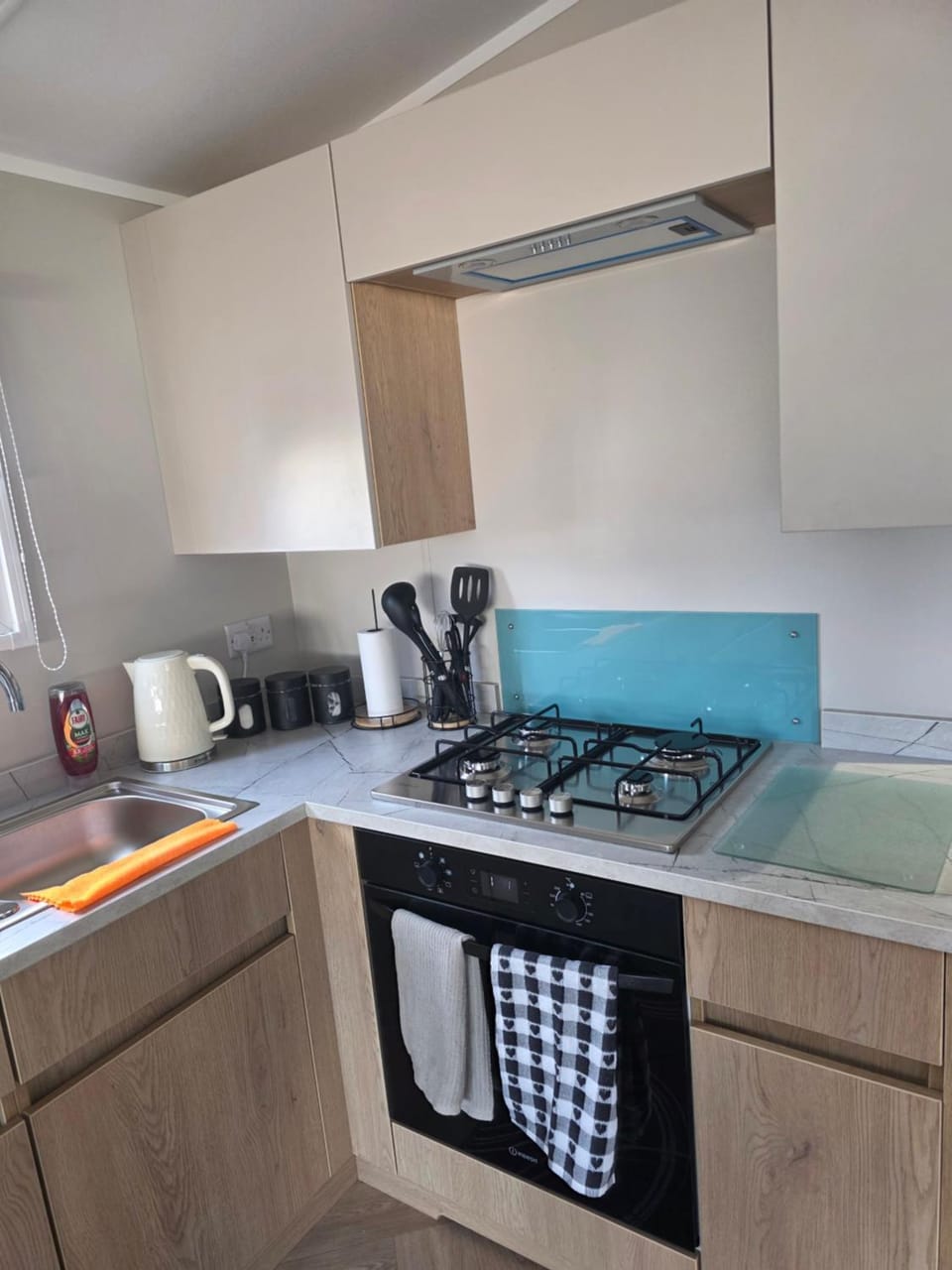 Coffee/tea facilities, Kitchen or kitchenette, pet friendly, stove, toaster