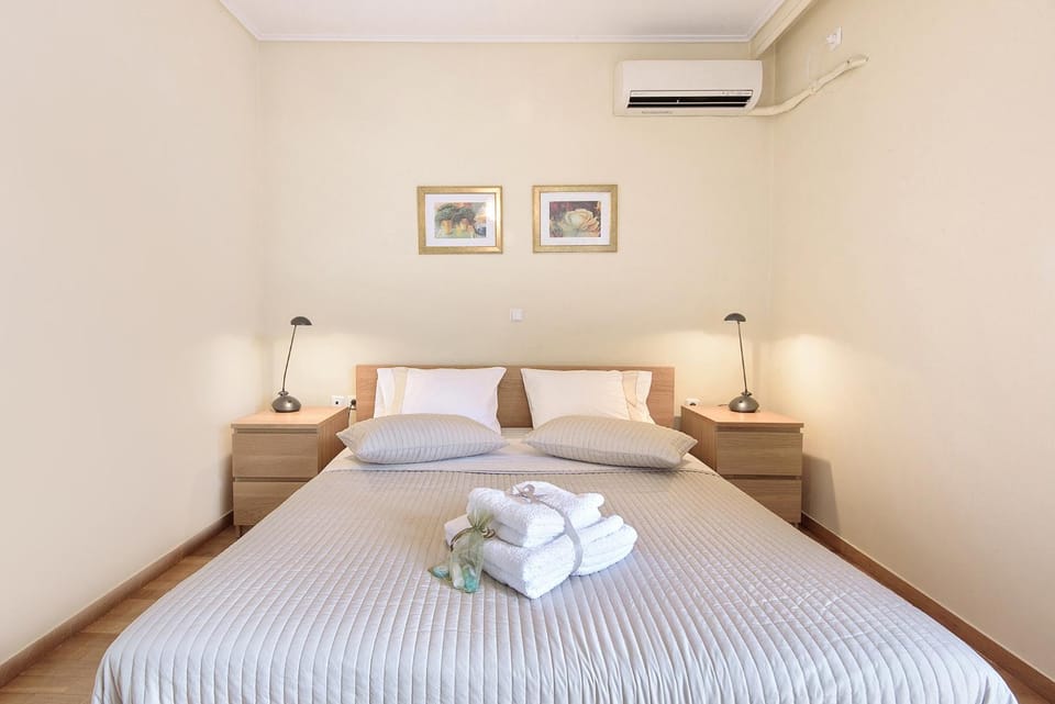 Dimitris Home Apartment in Athens