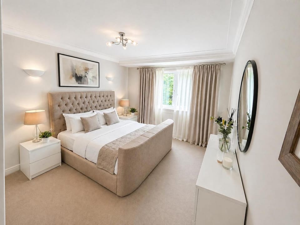 Bed, Bedroom
