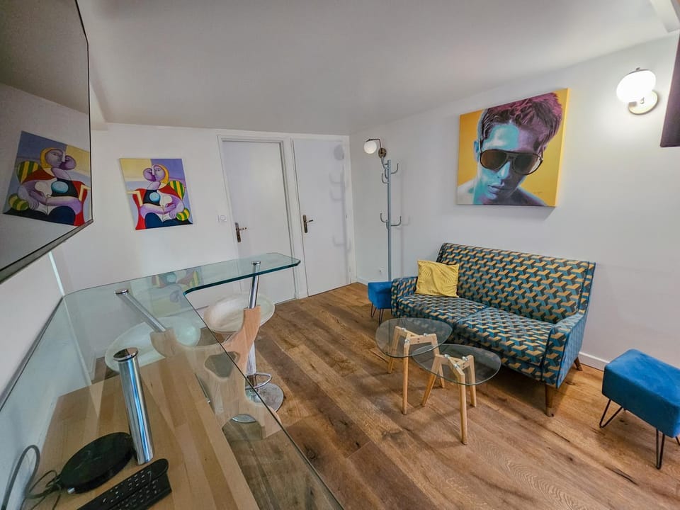 Le POP Hypercentre 2 pers WIFI TV Apartment in Saint-Étienne