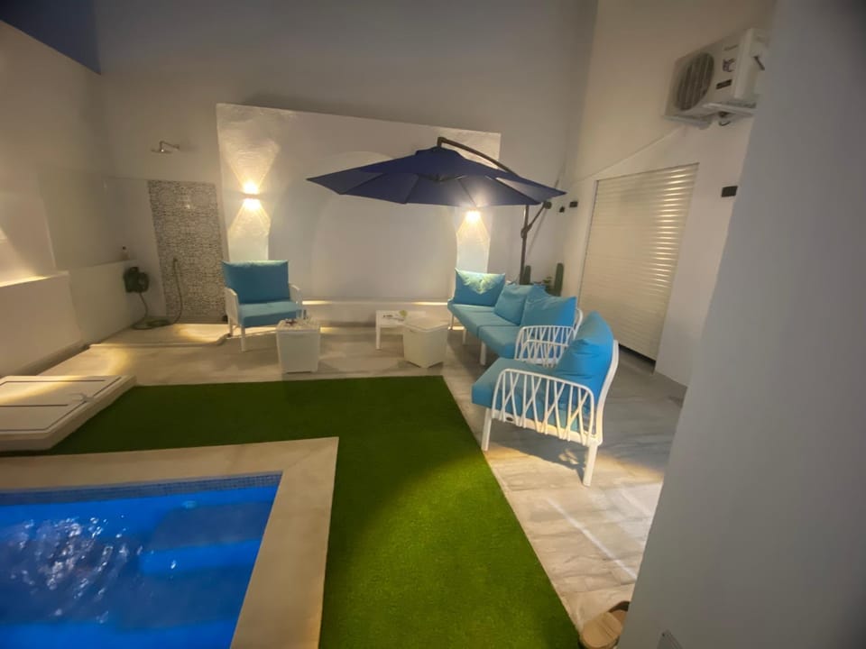 Pool view