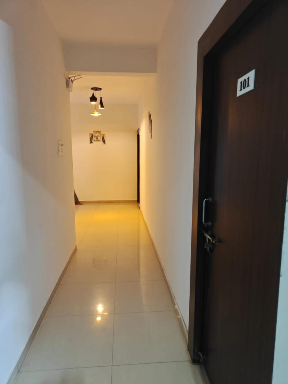 Gokul Lodging Hotel in Maharashtra