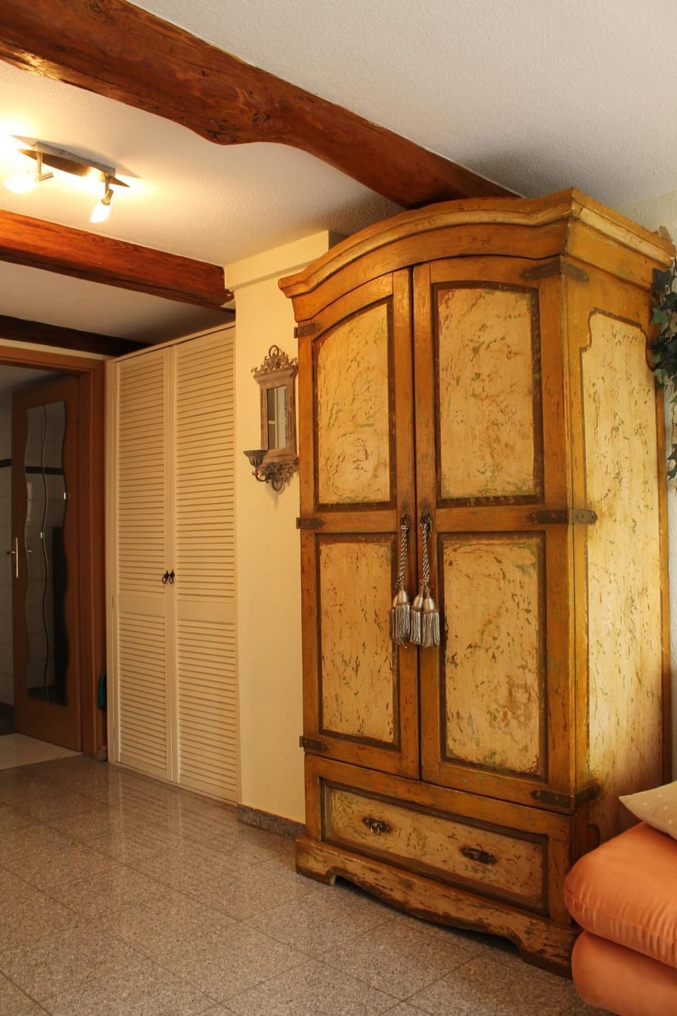 Decorative detail