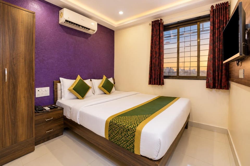 Treefy United-Nr to Powai IIT & Hiranandani Bed and Breakfast in Mumbai