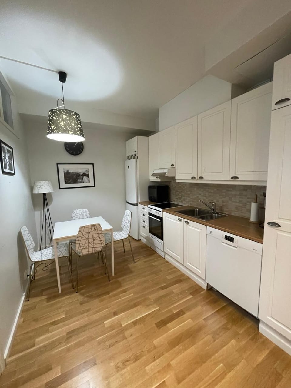 Oliver Place to Stay Apartment in Helsinki