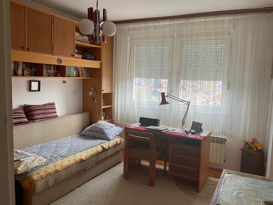 Back to 80' Apartment in Serbia