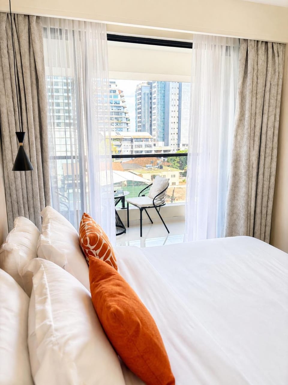 Bed, Balcony/Terrace, Bedroom