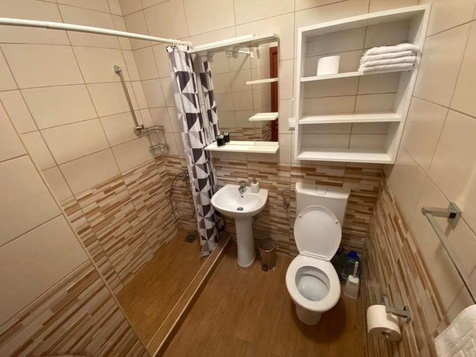 Toilet, Bathroom