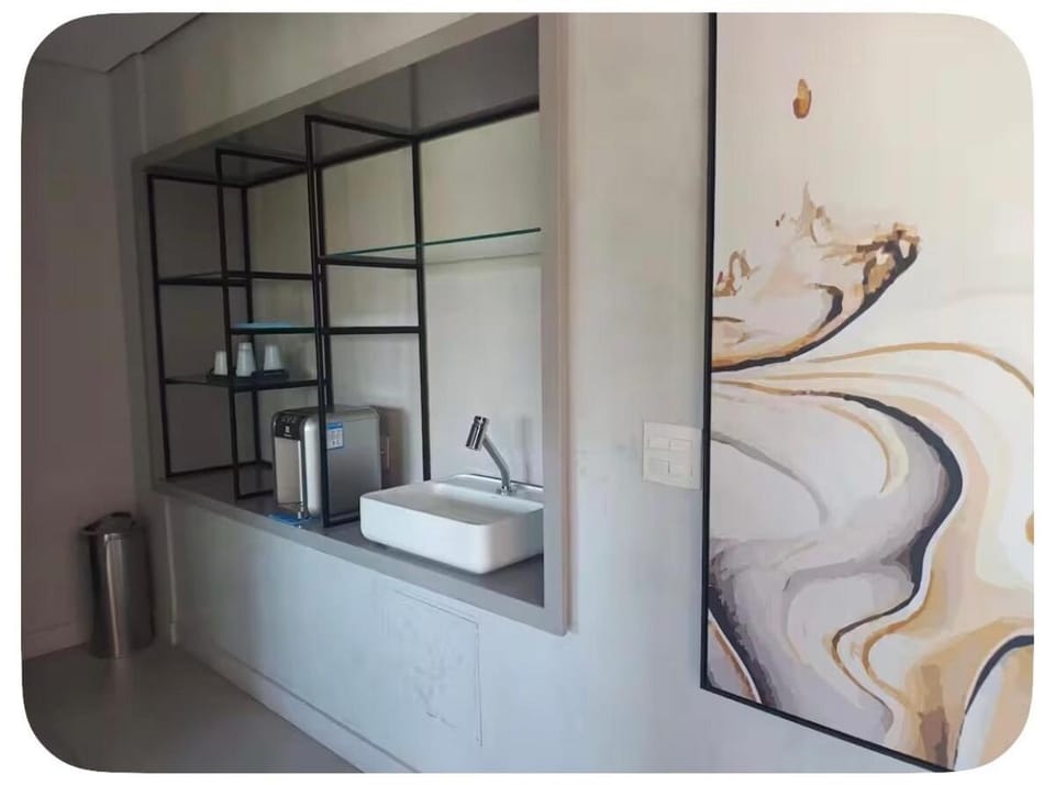Studio super bem localizado, em frente ao metrô Borba gato e ao lado do consulado EUA Apartment in Sao Paulo City