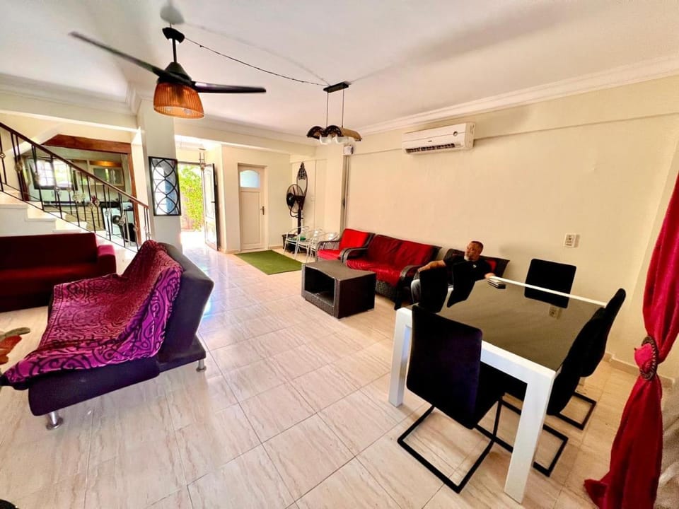 marseilia beach 3 مارسيليا بيتش Villa in Egypt