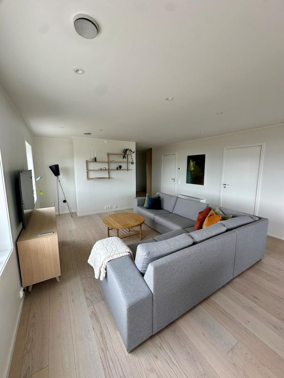 Fjord view & sunny balcony, 10 min to the city center Free car parking Apartment in Trondheim