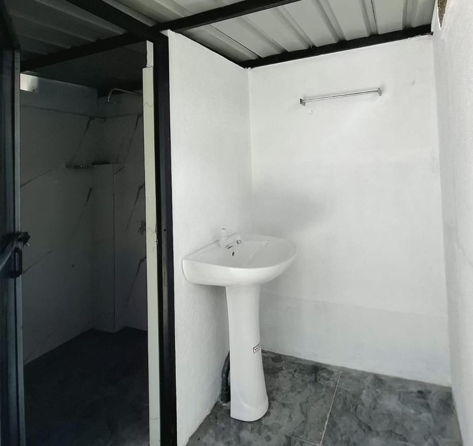 One bed Aralia Studio Apartment in Western Province