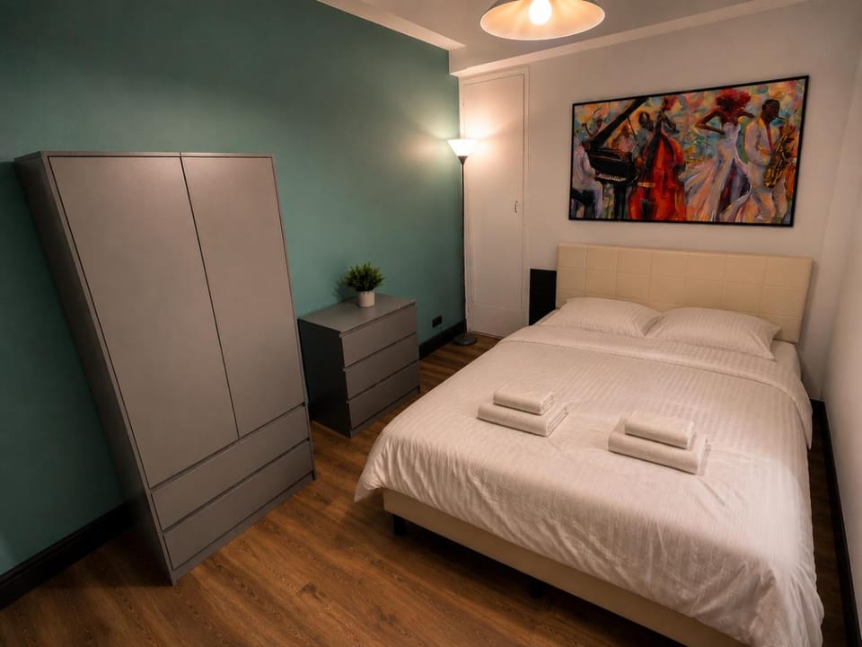Bed, Bedroom, wardrobe