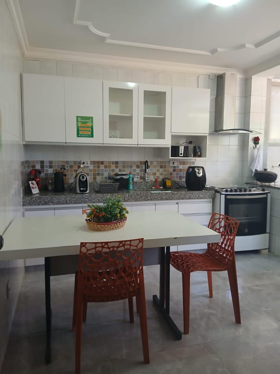 Kitchen or kitchenette, Kitchen or kitchenette