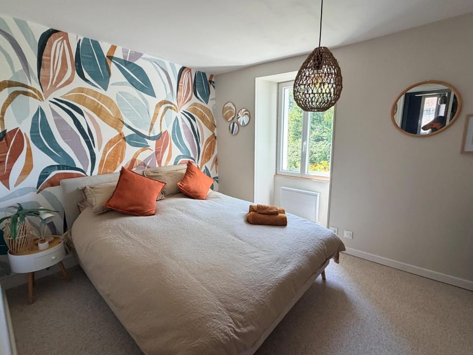 Charming 2 bedroom cottage in lovely village close to lakes House in Nouvelle-Aquitaine
