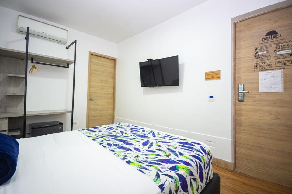 Bed, TV and multimedia, Bedroom, towels, wardrobe