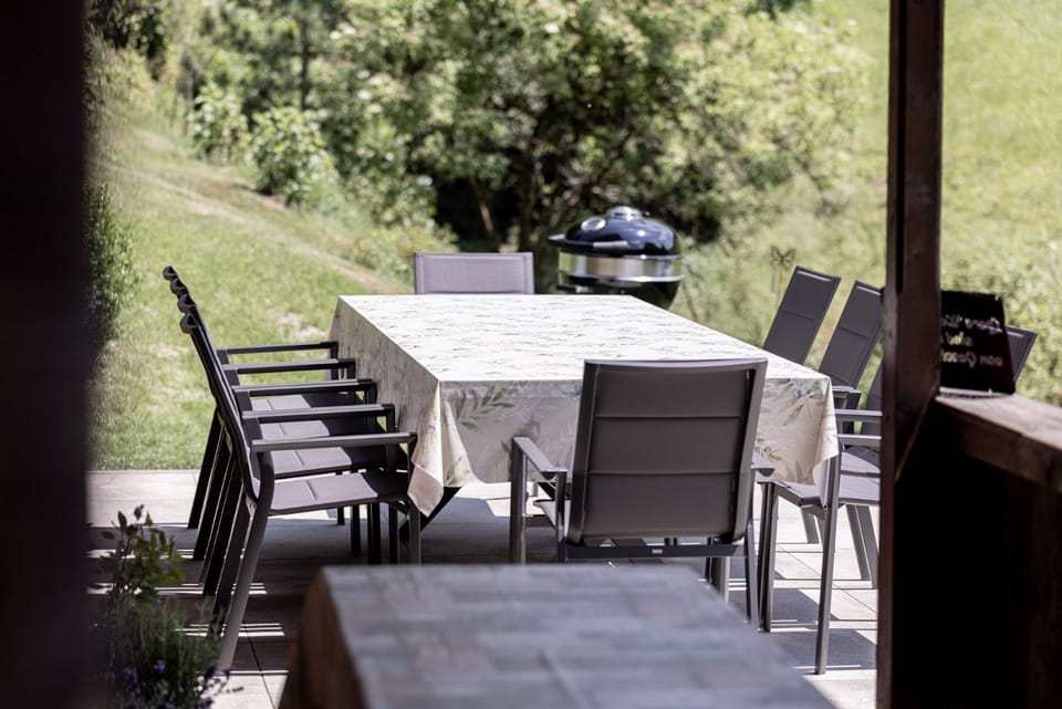 Day, BBQ facilities, Garden, Balcony/Terrace, Seating area, Dining area, Garden view