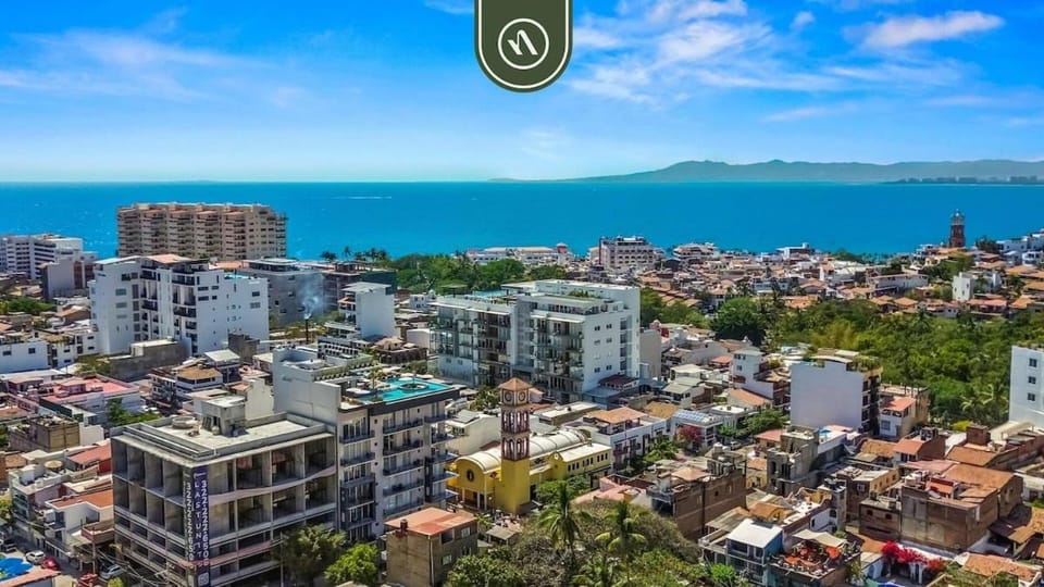 Property building, Day, Neighbourhood, Natural landscape, Bird's eye view, Other, City view, Mountain view, Street view